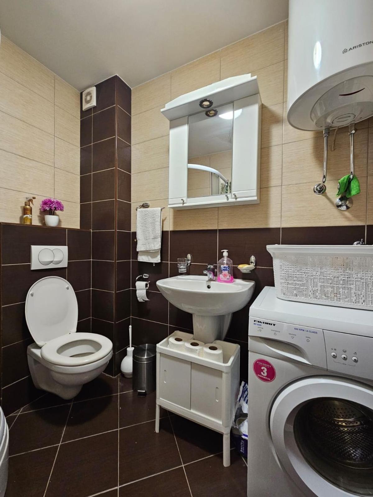 Appartamento Apartman Morski Biser Budua Esterno foto